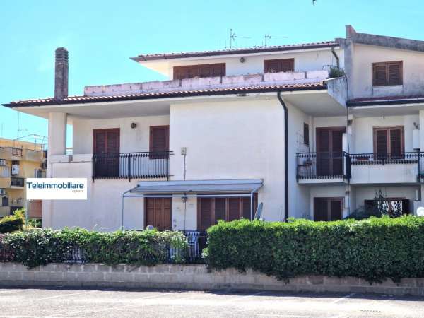 Foto Villa bifamiliare in vendita a Terracina