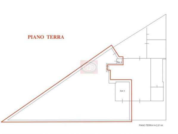 Foto VILLA CHIAVICHE: n. 1 negozio GIA A REDDITO a Euro/mese 358,00 - OTTIMO INVESTIMENTO