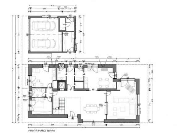 Foto Villa di 1050 m in vendita a Carpi