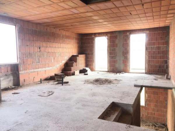 Foto Villa di 230 m con 4 locali e box auto doppio in vendita a Vigodarzere