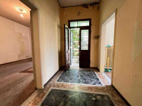 Foto Villa di 250 m con pi� di 5 locali e box auto in vendita a Padova