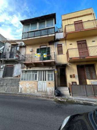 Foto VILLA di 4 vani e di 200 mq (MESSINA) rif. 2VS16819