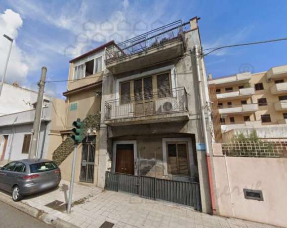 Foto VILLA di 5 vani e di 150 mq (MESSINA) rif. 2VS17180