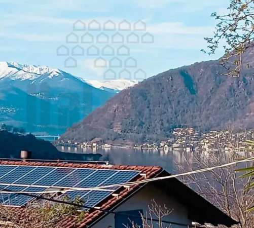 Foto VILLA di 5 vani e di 165 mq (BESANO) rif. 2VS17307