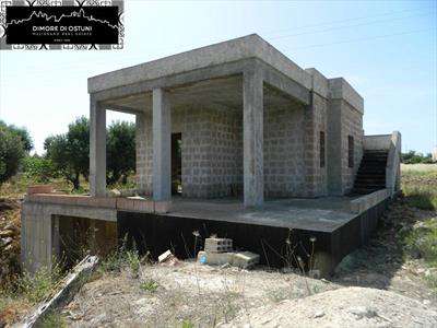 Foto Villa in Vendita, 2 Locali, 160 mq (OSTUNI)