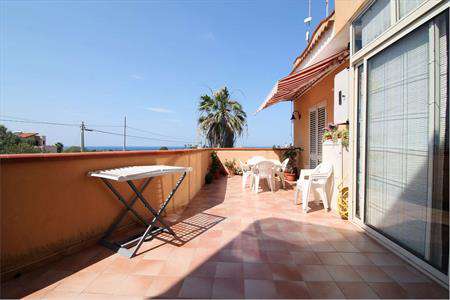Foto Villa in Vendita, pi� di 6 Locali, 146 mq, Siracusa (Plemmirio)