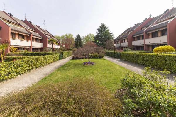 Foto Villa in vendita a Arese