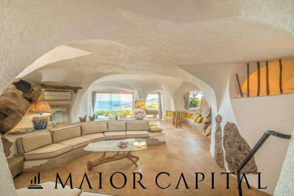 Foto Villa in vendita a Arzachena