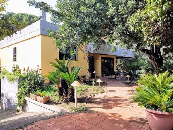 Foto Villa in vendita a Bari