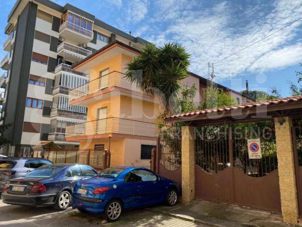Foto Villa in vendita a Battipaglia