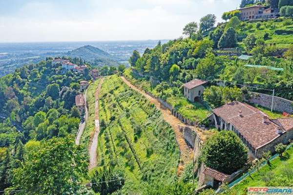 Foto Villa in vendita a Bergamo