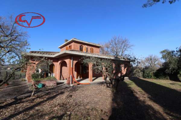 Foto Villa in vendita a Bucine