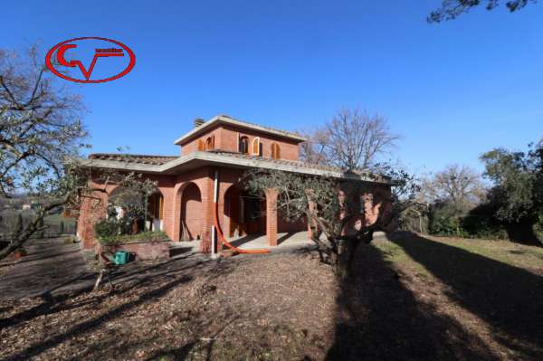 Foto Villa in vendita a Bucine