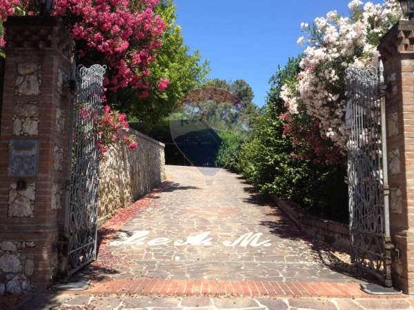 Foto Villa in vendita a Camaiore