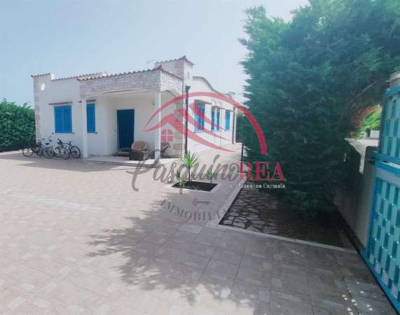 Foto Villa in vendita a Campomarino