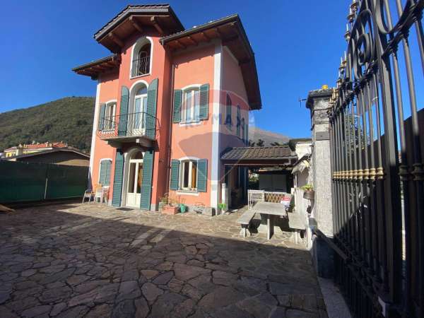 Foto Villa in vendita a Cannobio