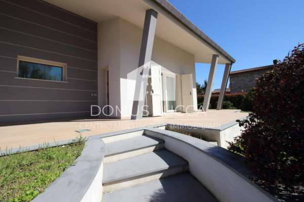 Foto Villa in vendita a Capannori