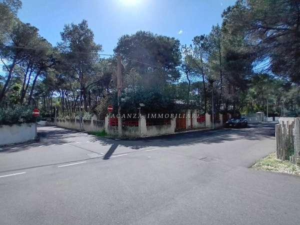 Foto Villa in vendita a Castellaneta