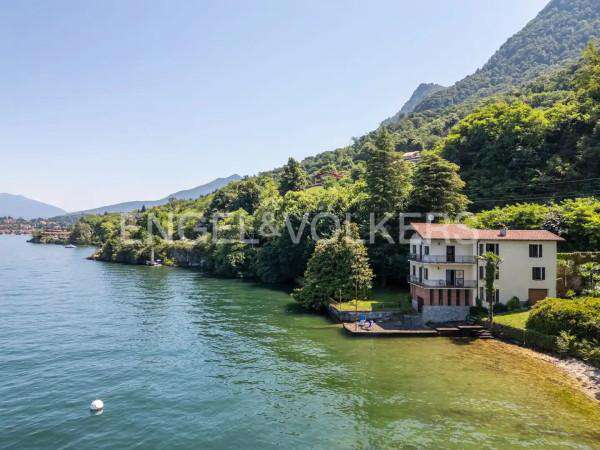 Foto Villa in vendita a Castelveccana