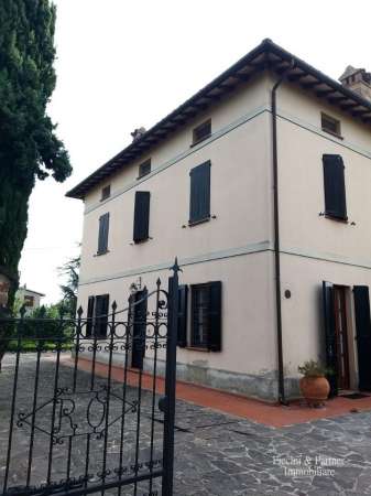 Foto Villa in vendita a Castiglione Del Lago
