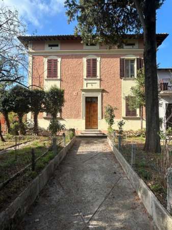 Foto Villa in vendita a Foligno