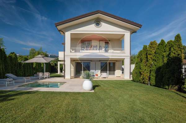 Foto Villa in vendita a Forte Dei Marmi