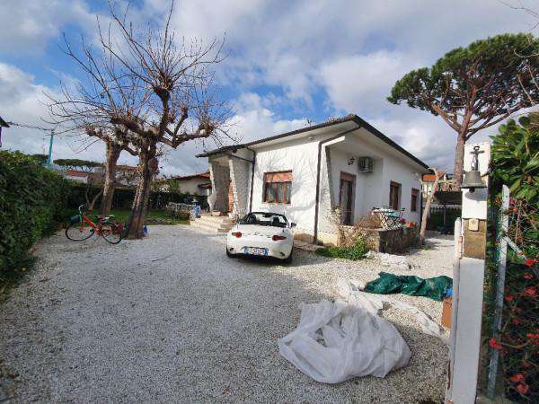Foto Villa in vendita a Forte Dei Marmi