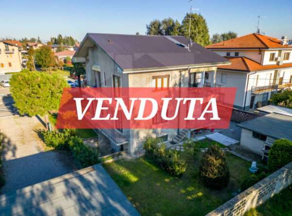 Foto Villa in vendita a Gerenzano