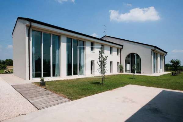 Foto Villa in vendita a Goito