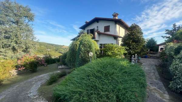 Foto Villa in vendita a Golferenzo