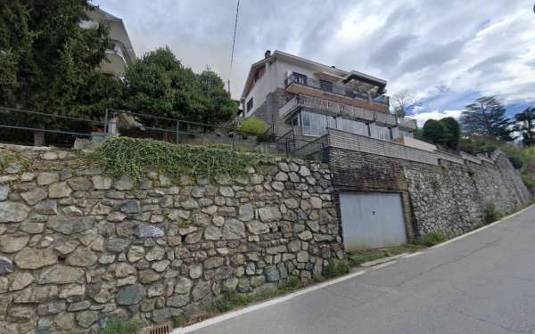 Foto Villa in vendita a Lanzo Torinese