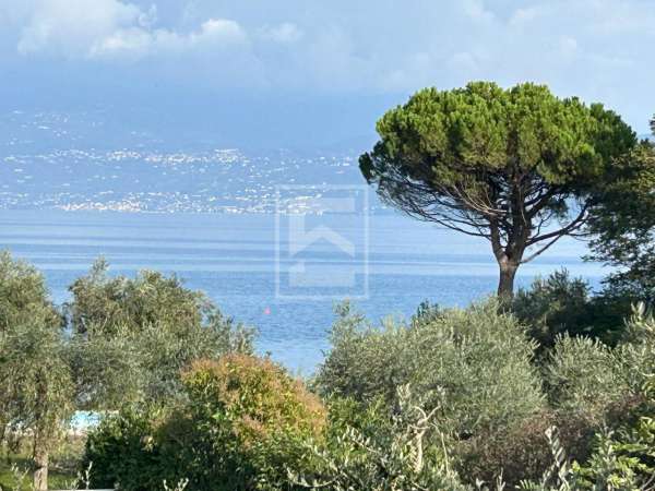 Foto Villa in vendita a Manerba Del Garda