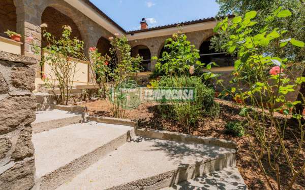 Foto Villa in vendita a Manziana