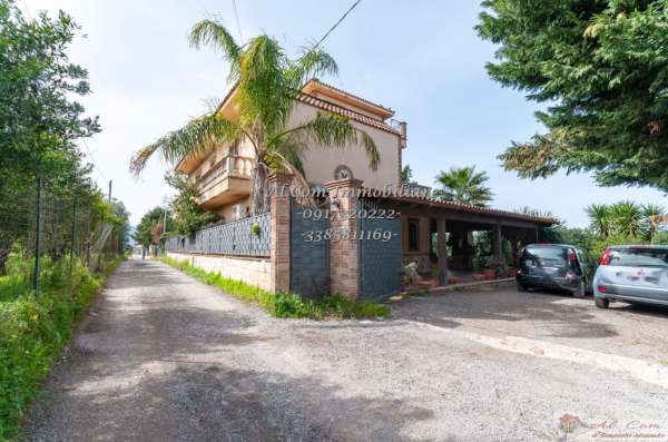Foto Villa in vendita a Misilmeri