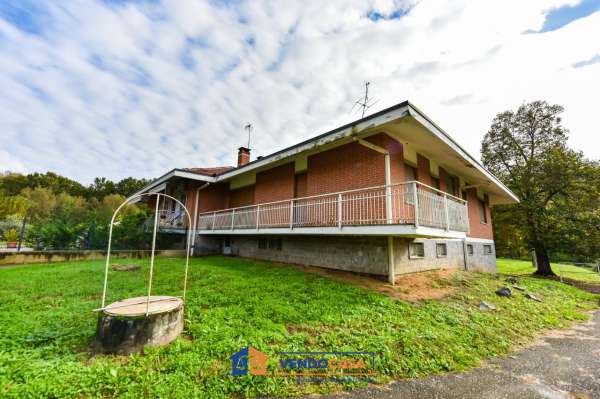 Foto Villa in vendita a Moncalieri