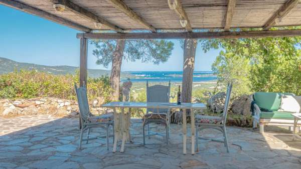 Foto Villa in vendita a Olbia