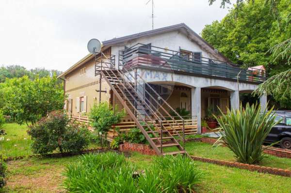 Foto Villa in vendita a Pedara