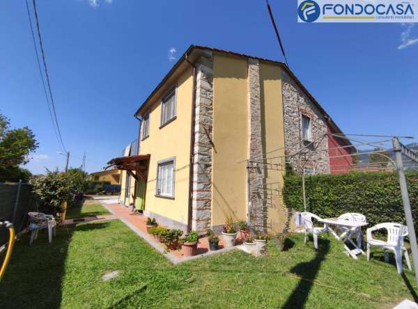 Foto Villa in vendita a Pietrasanta