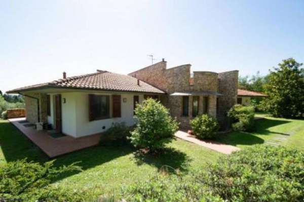 Foto Villa in vendita a Pieve Santo Stefano - Lucca 500 mq  Rif: 1039590