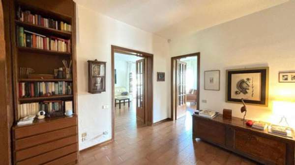 Foto Villa in vendita a Pisa 340 mq  Rif: 1305511