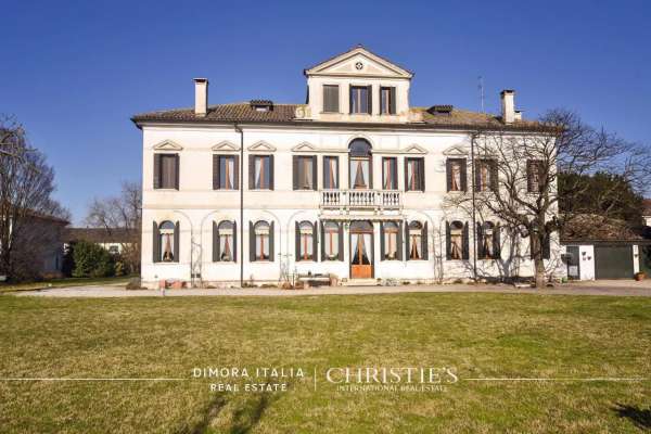 Foto Villa in vendita a Ponzano Veneto