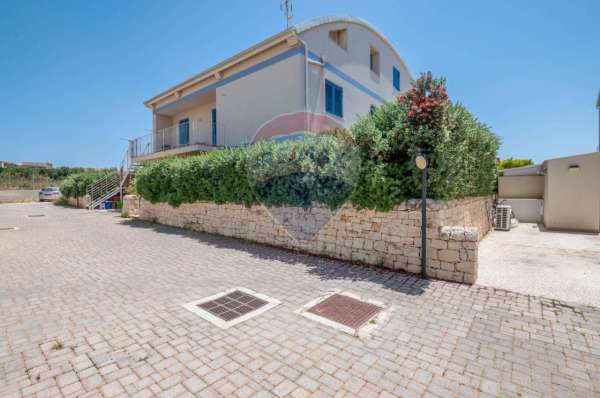 Foto Villa in vendita a Ragusa