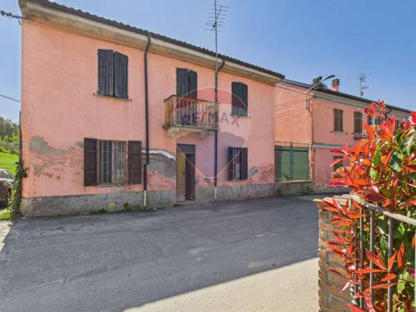 Foto Villa in vendita a Retorbido