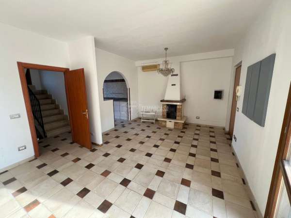 Foto Villa in vendita a Roma