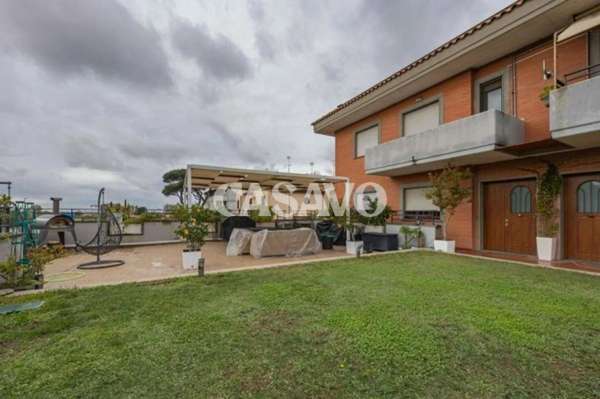Foto Villa in vendita a Roma