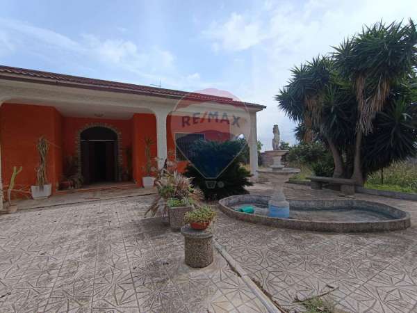 Foto Villa in vendita a San Pietro Vernotico