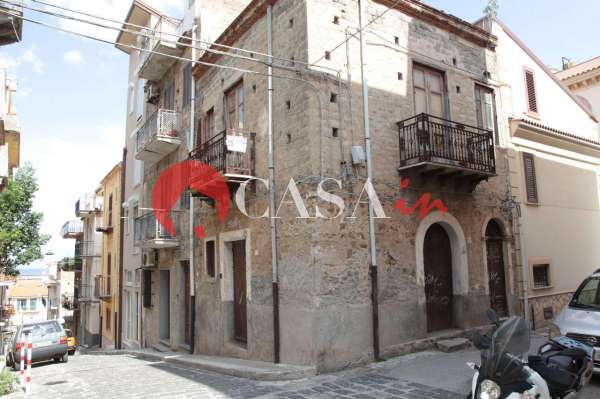 Foto Villa in vendita a Sant'Agata Di Militello