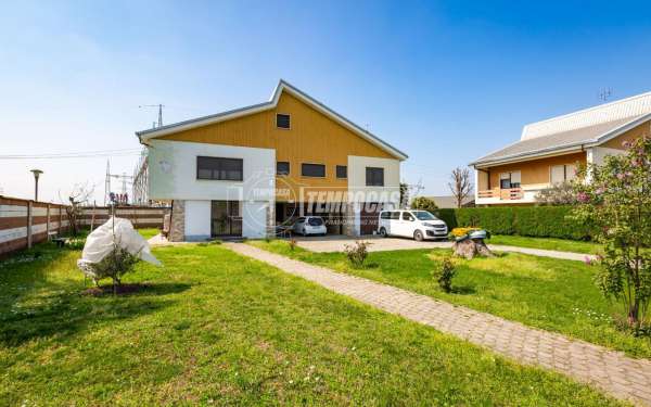 Foto Villa in vendita a Savigliano