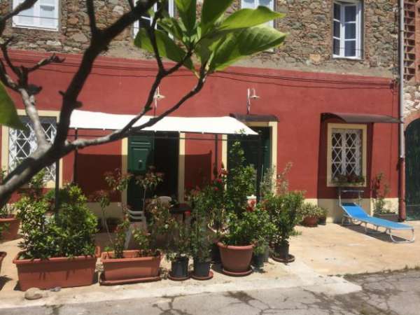 Foto Villa in vendita a Segromigno In Piano - Capannori 350 mq  Rif: 1231159