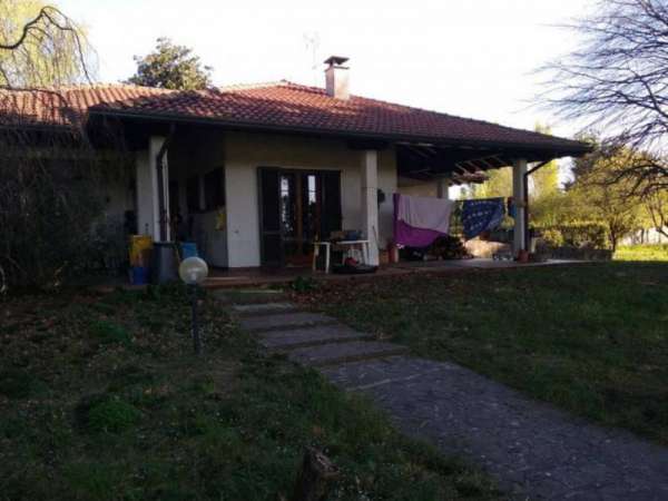 Foto Villa in Vendita a Seregno
